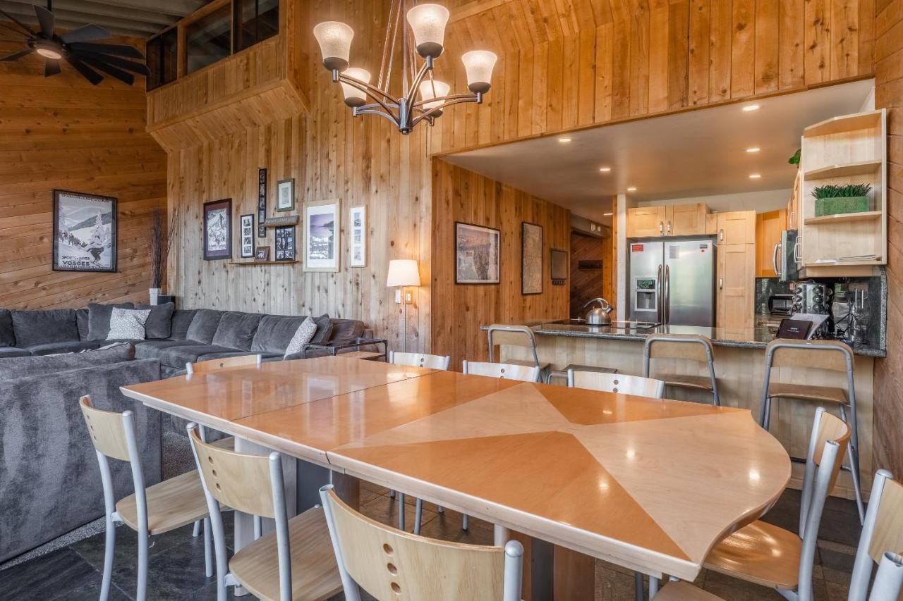 Updated 5 Bedroom 3 Bathroom Townhome Slopeside At 1849 Condos 671 Sleeps 10 Mammoth Lakes Eksteriør billede