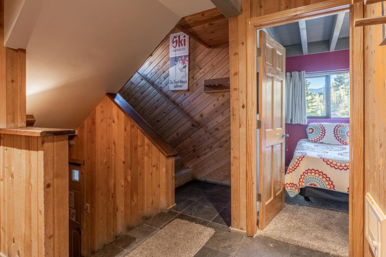 Updated 5 Bedroom 3 Bathroom Townhome Slopeside At 1849 Condos 671 Sleeps 10 Mammoth Lakes Eksteriør billede